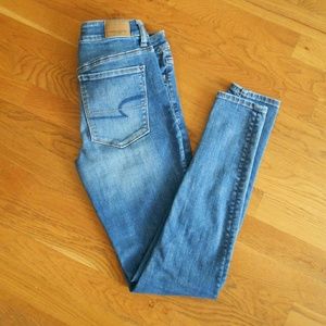 American Eagle Hi-Rise Jeggings